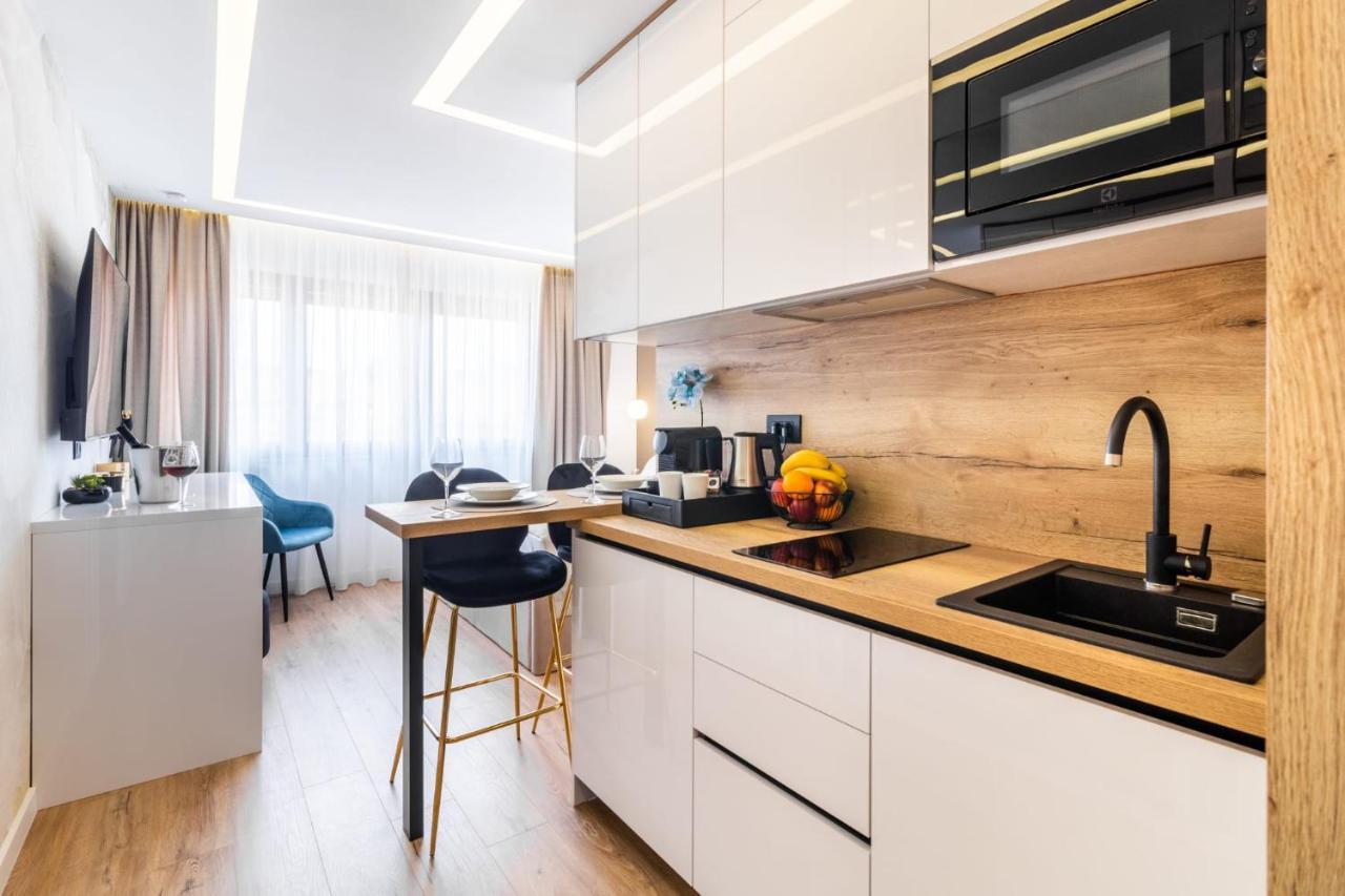 Sky Residence Split - Free Parking ภายนอก รูปภาพ